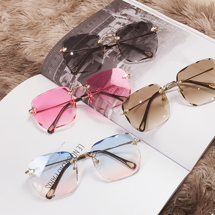 Trendy Square Frameless Sunglasses - Polygonal Style