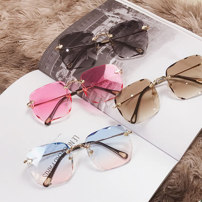 Trendy Square Frameless Sunglasses - Polygonal Style